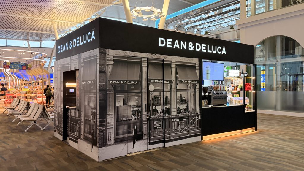 プーケット国際空港のDEAN&DELUCA店舗
