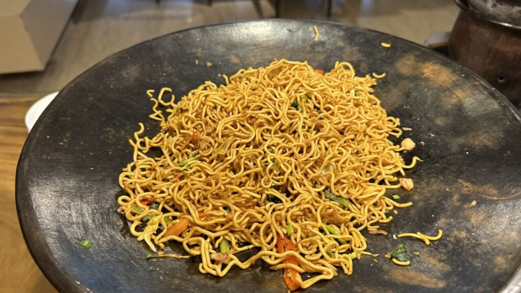 インドネシア風の麺料理