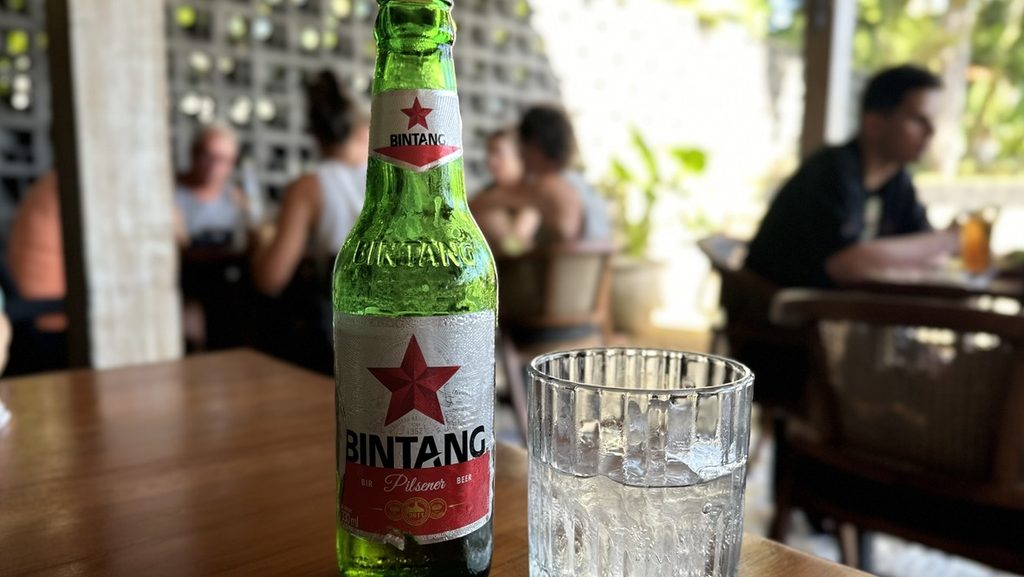 Warung Bejanaで飲んだビンタンビール