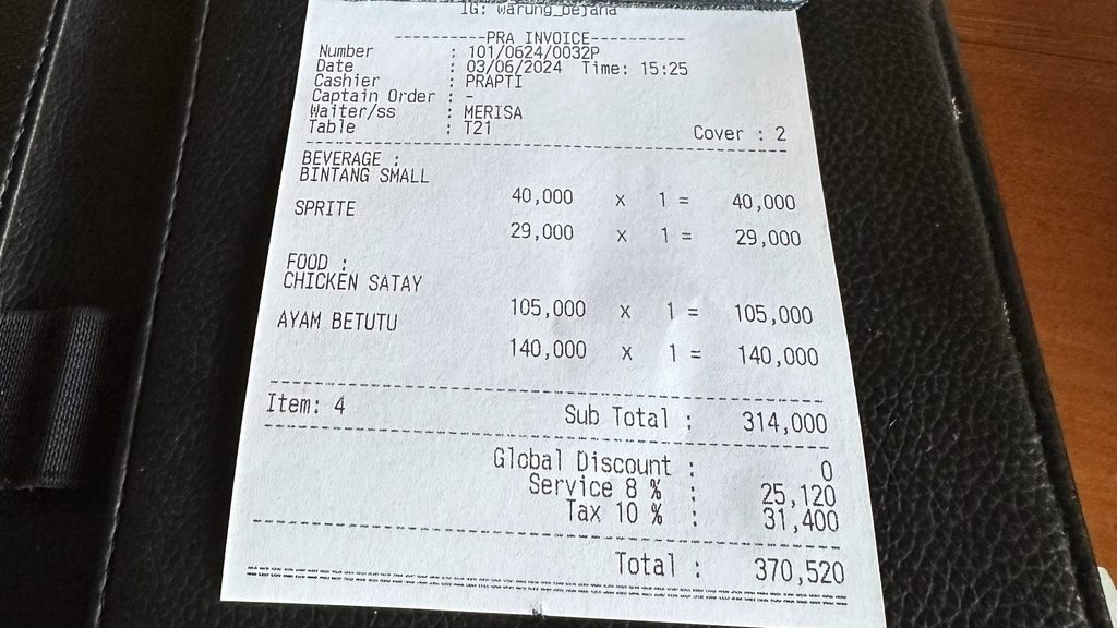 Warung Bejanaで2人分370,520Rpを支払ったレシート