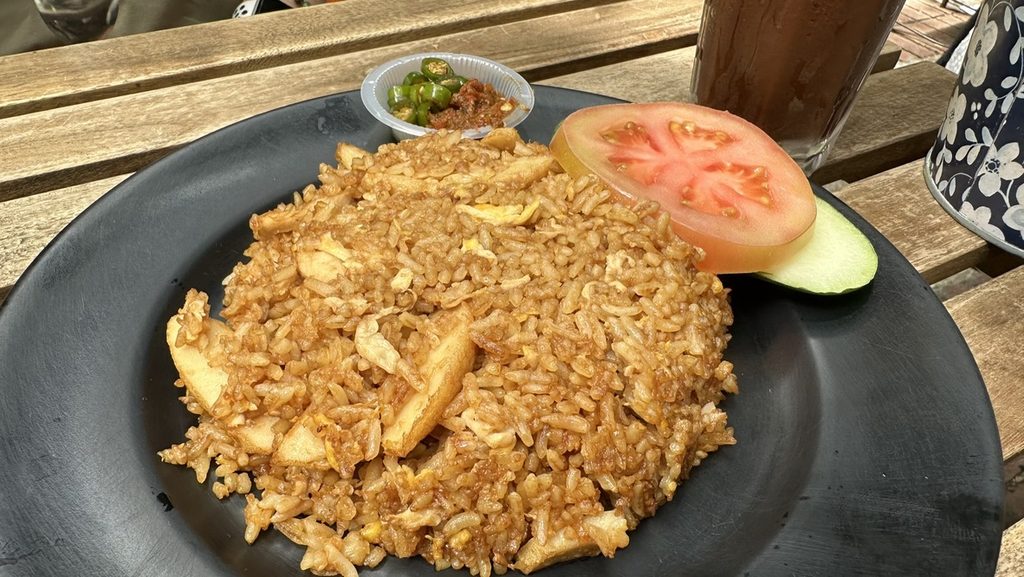 リマプロで注文したチャーハン