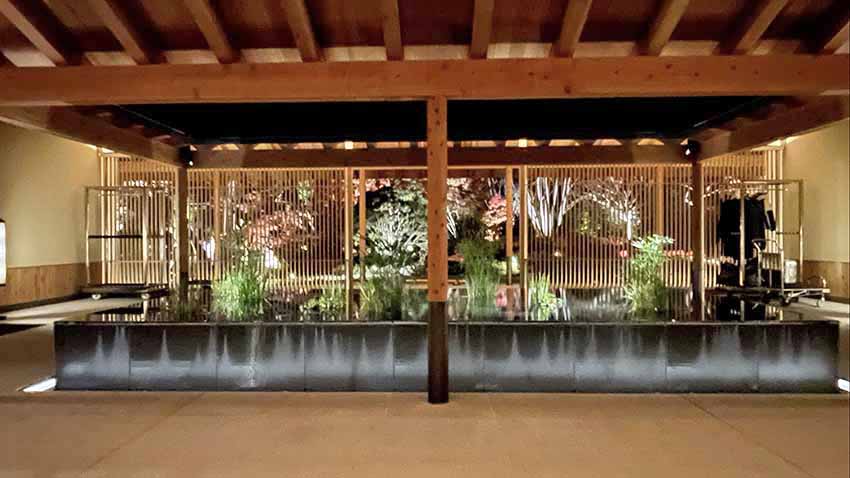 ROKU KYOTO宿泊記完全ガイド|紅葉シーズンが最高!朝食、サーマルプール、料金なども解説